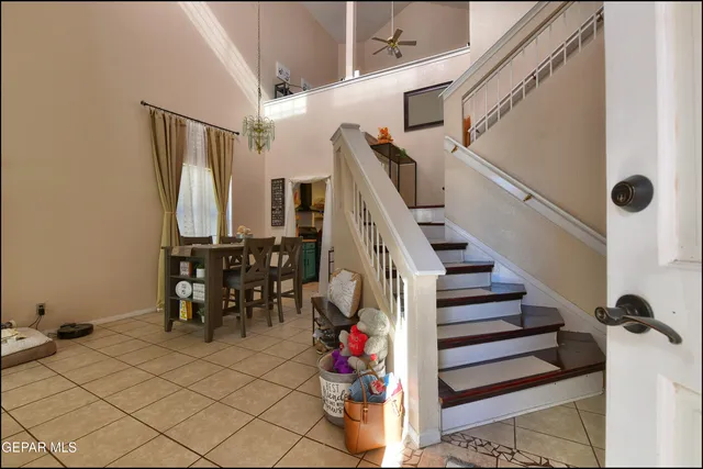 a view of entryway and hall