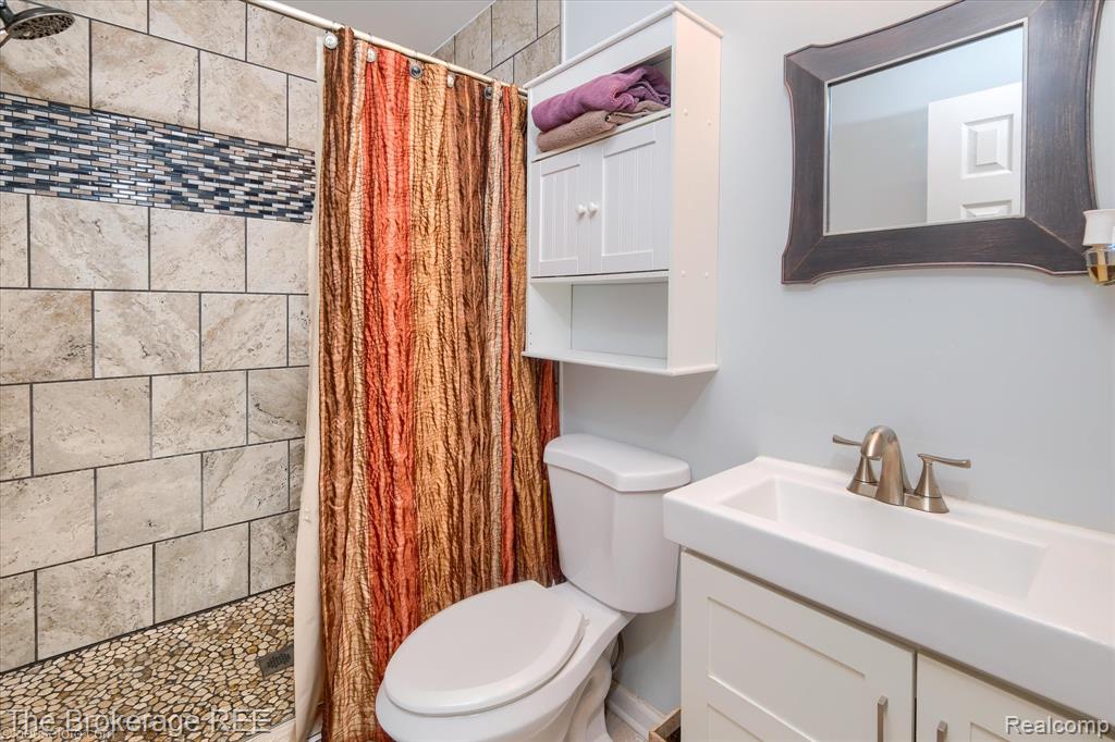 9471 Ridge Road Goodrich, MI 48438 - Photo 43 of 48