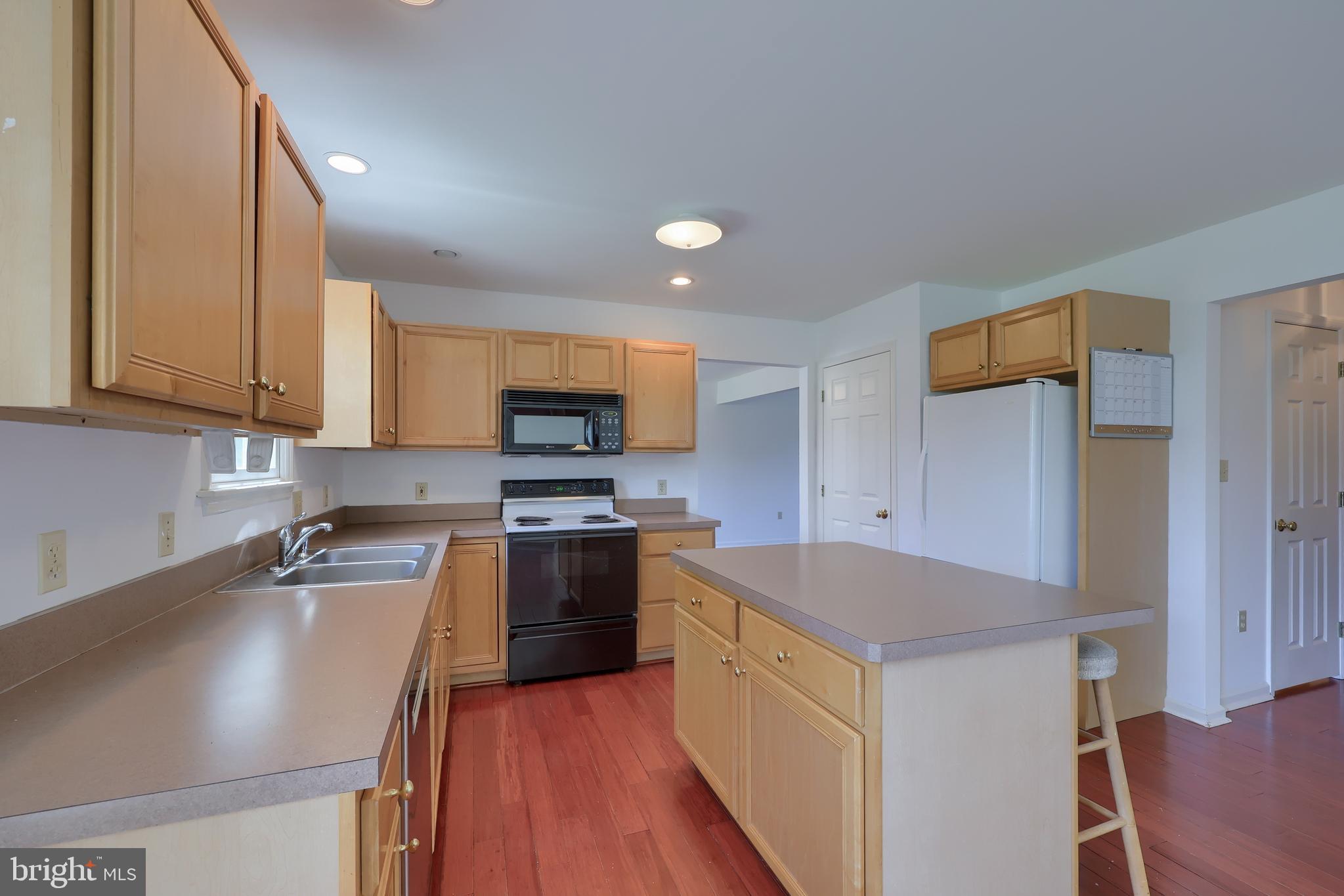 502 Chickadee Drive Lititz, PA 17543 - Photo 15 of 48 Gallery Image 15