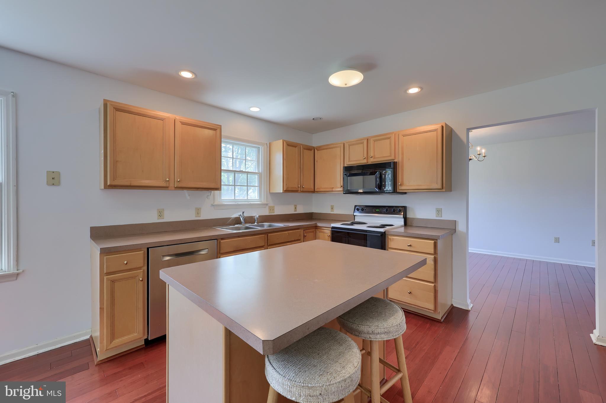 502 Chickadee Drive Lititz, PA 17543 - Photo 16 of 48 Gallery Image 16