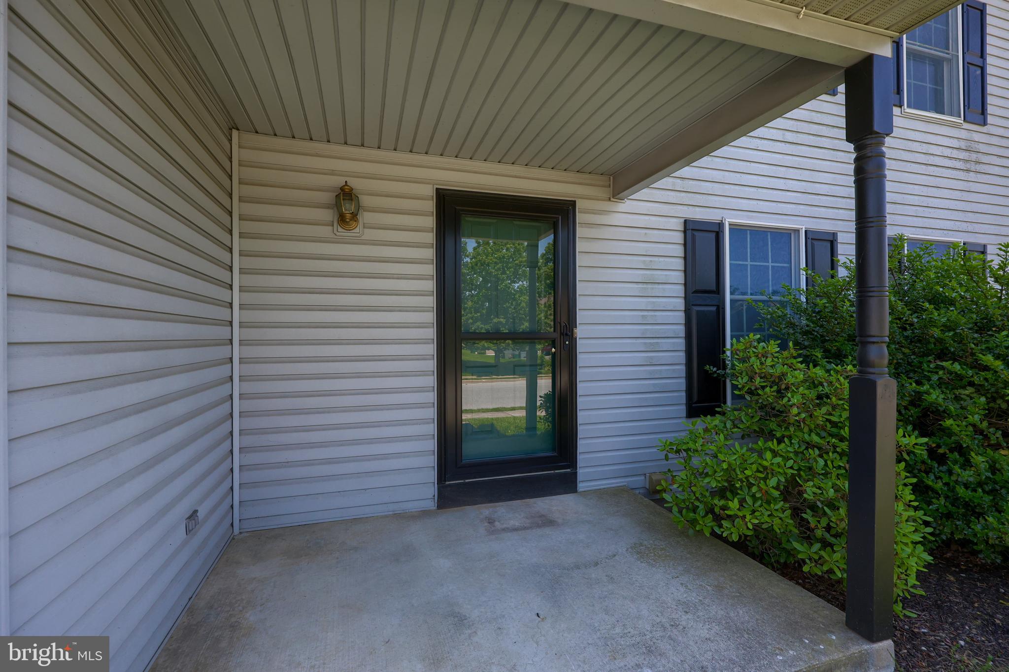 502 Chickadee Drive Lititz, PA 17543 - Photo 2 of 48 Gallery Image 2