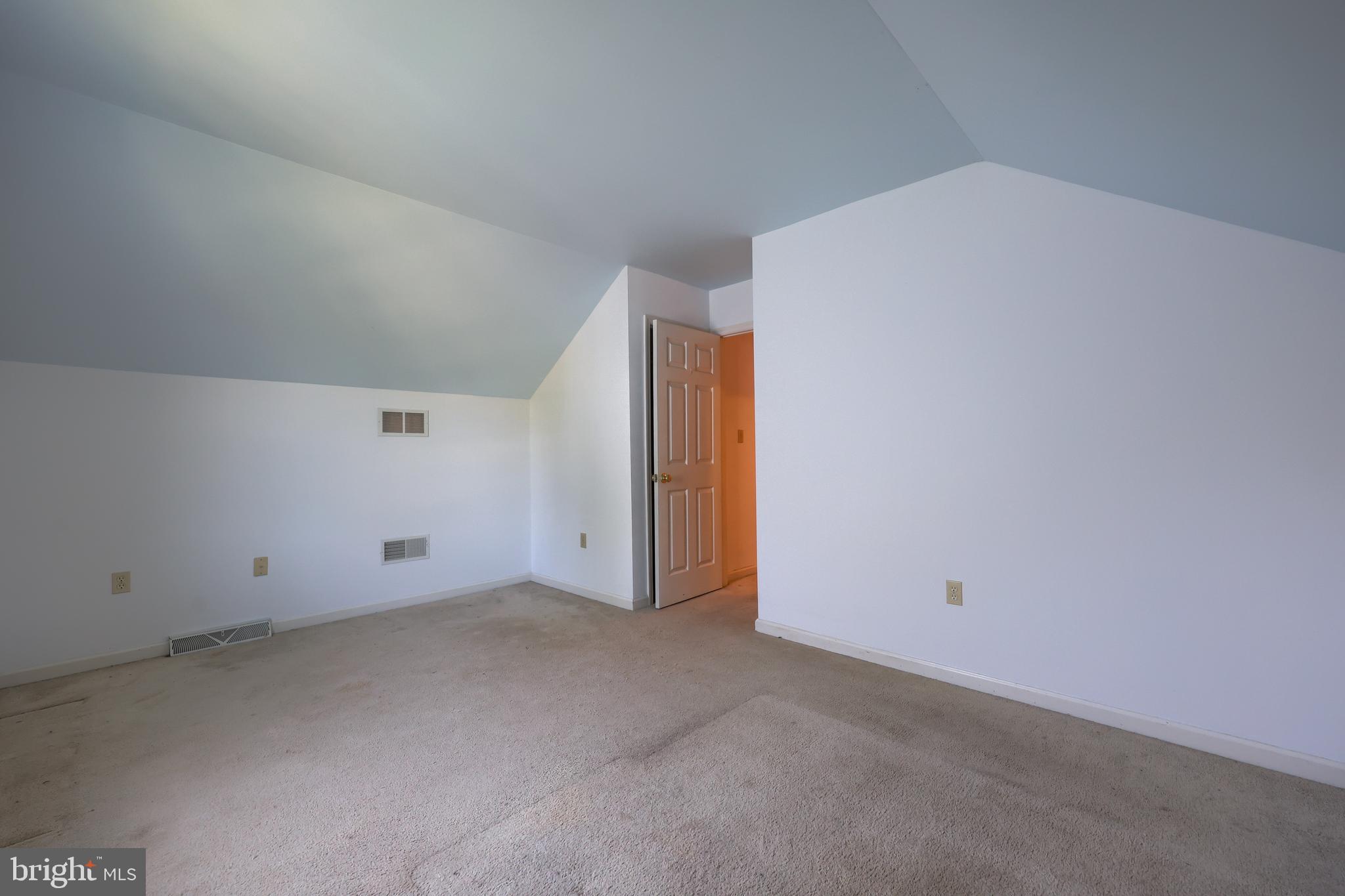502 Chickadee Drive Lititz, PA 17543 - Photo 25 of 48 Gallery Image 25