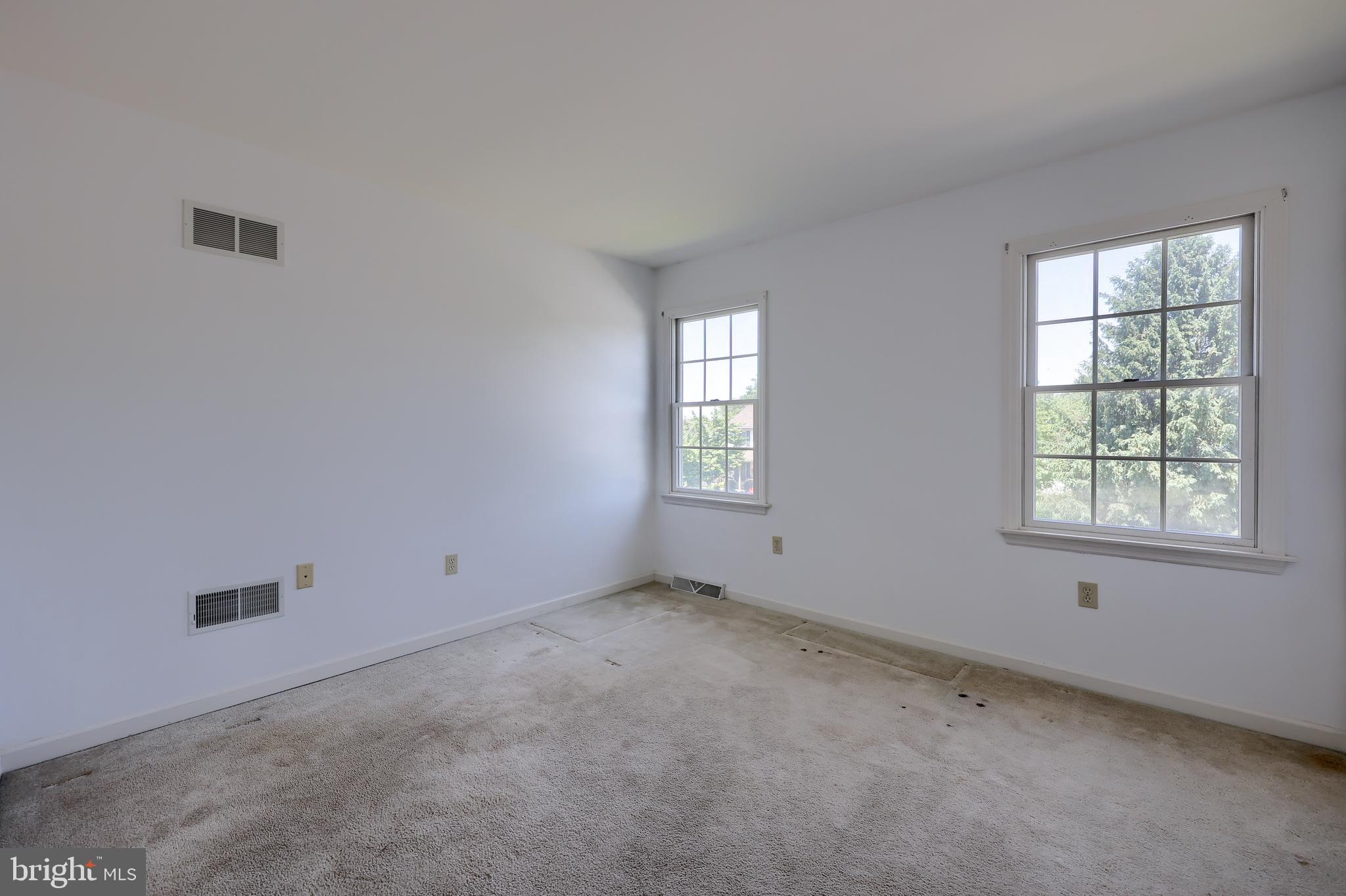 502 Chickadee Drive Lititz, PA 17543 - Photo 28 of 48 Gallery Image 28