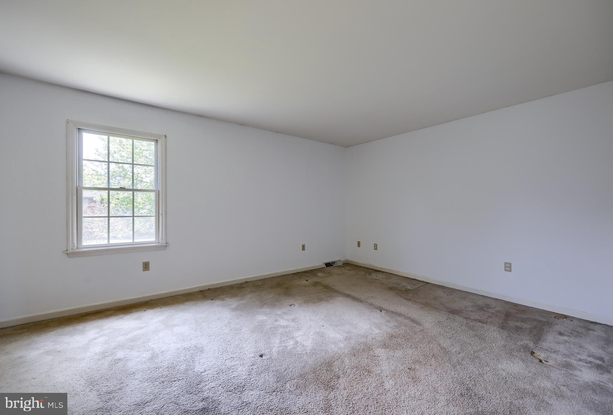 502 Chickadee Drive Lititz, PA 17543 - Photo 32 of 48 Gallery Image 32