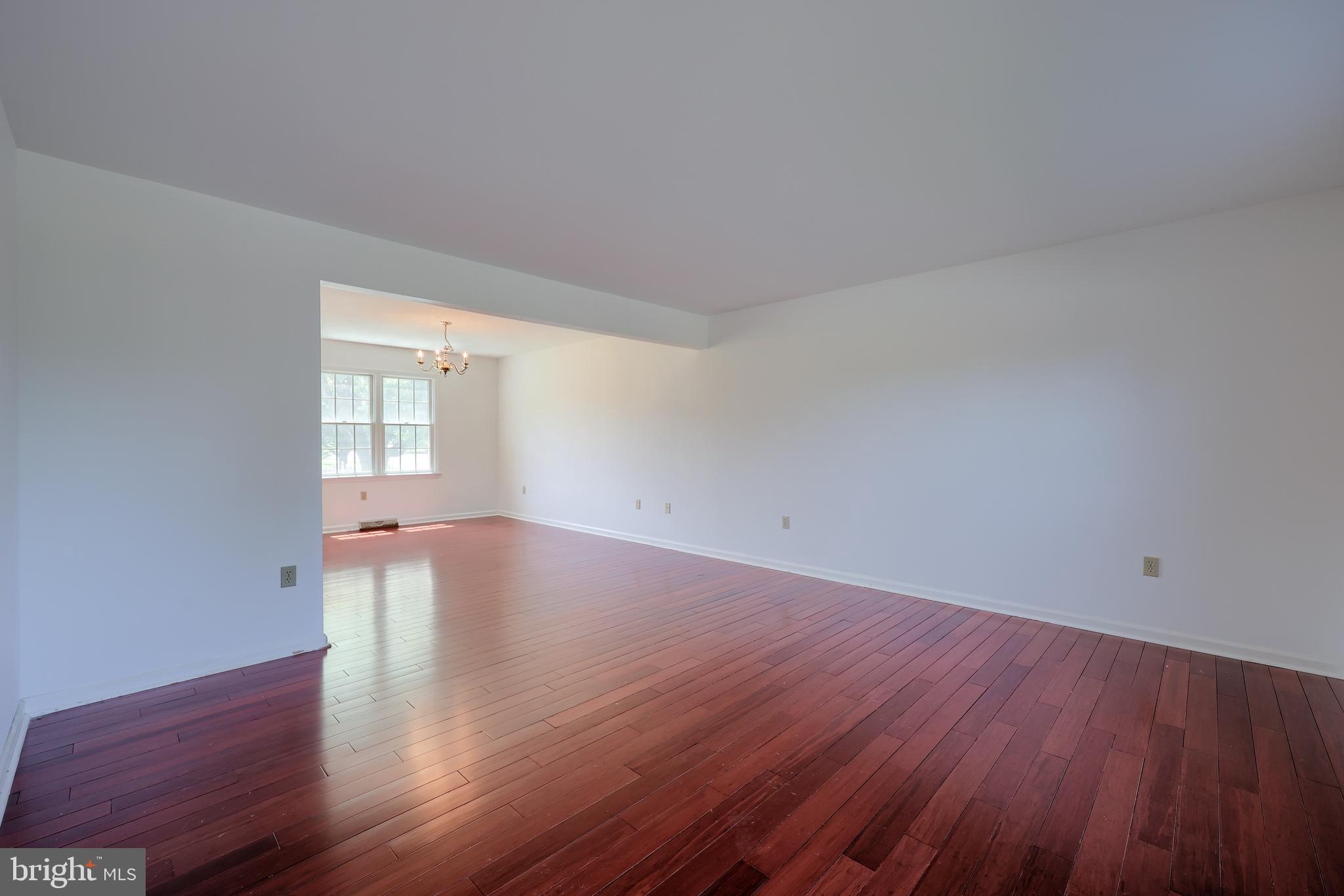 502 Chickadee Drive Lititz, PA 17543 - Photo 5 of 48 Gallery Image 5