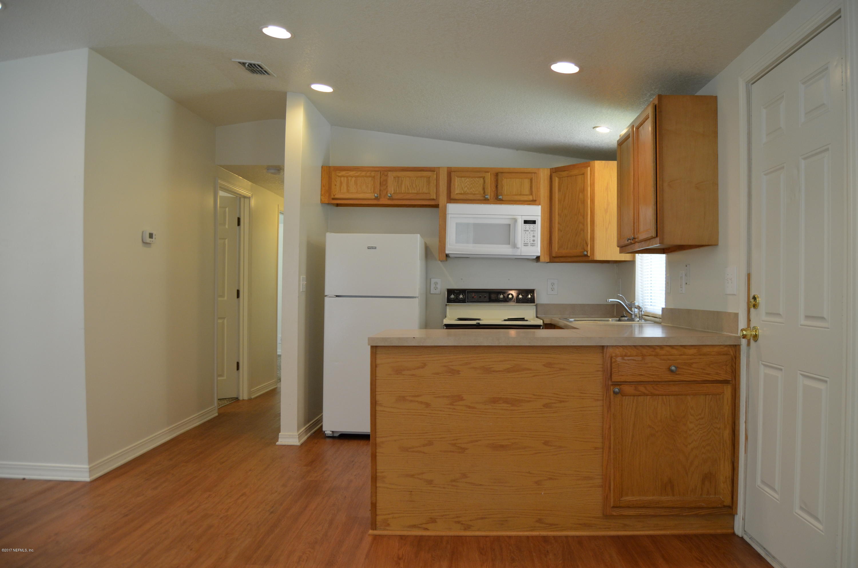 45112 Whitfield Road Callahan, FL 32011 - Photo 5 of 19 DSC_0057