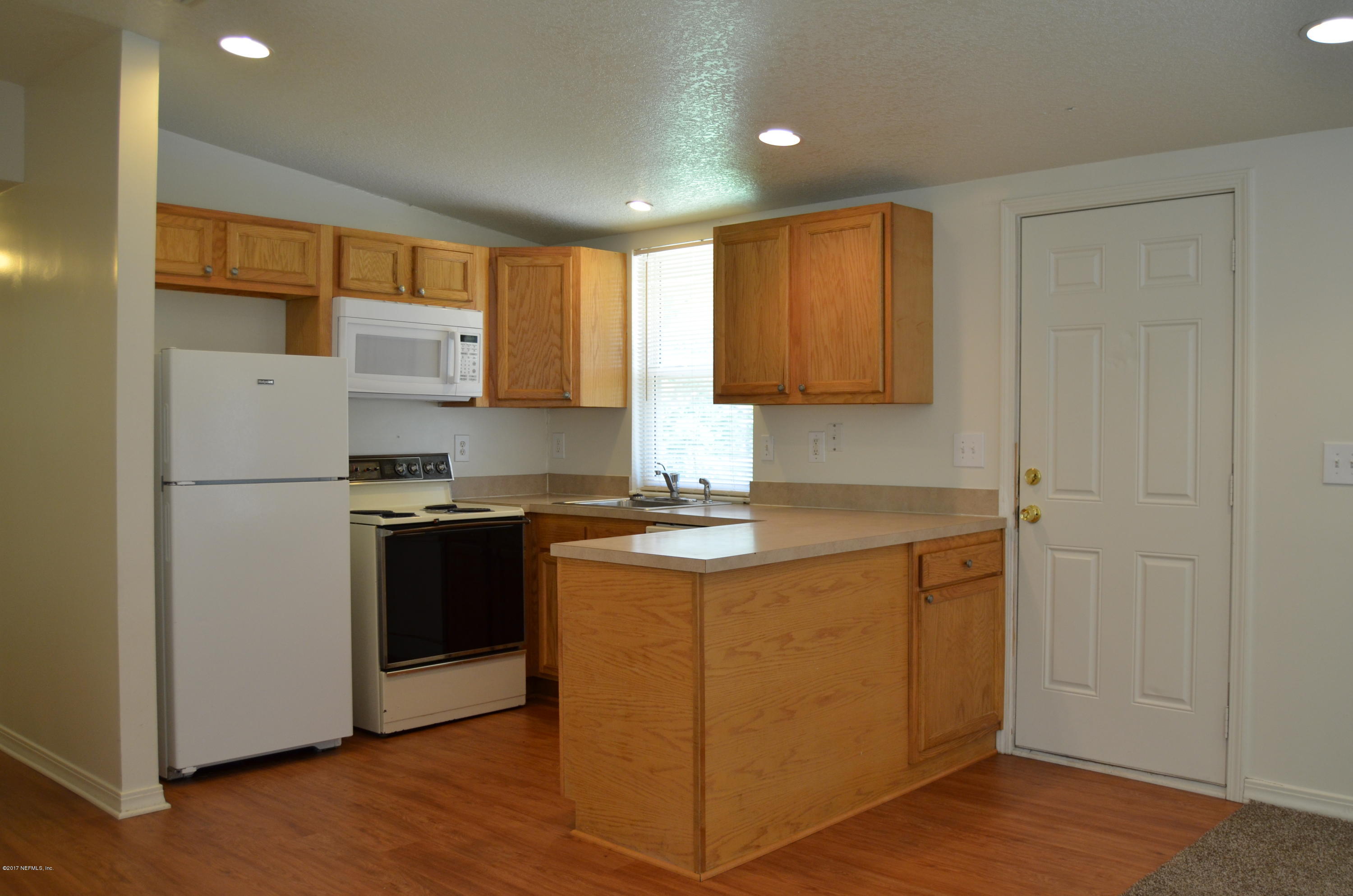 45112 Whitfield Road Callahan, FL 32011 - Photo 6 of 19 DSC_0058