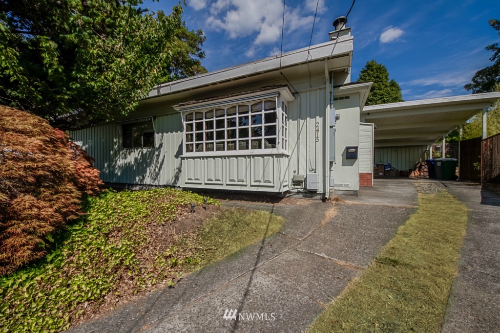 2413 Northeast 6th Place Renton, WA 98056 - Photo 1 of 15