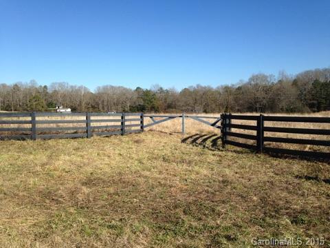 4 Wylies Mill Road Fort Lawn, SC 29714 - Photo 2 of 2 a view of outdoor space with mountain view
