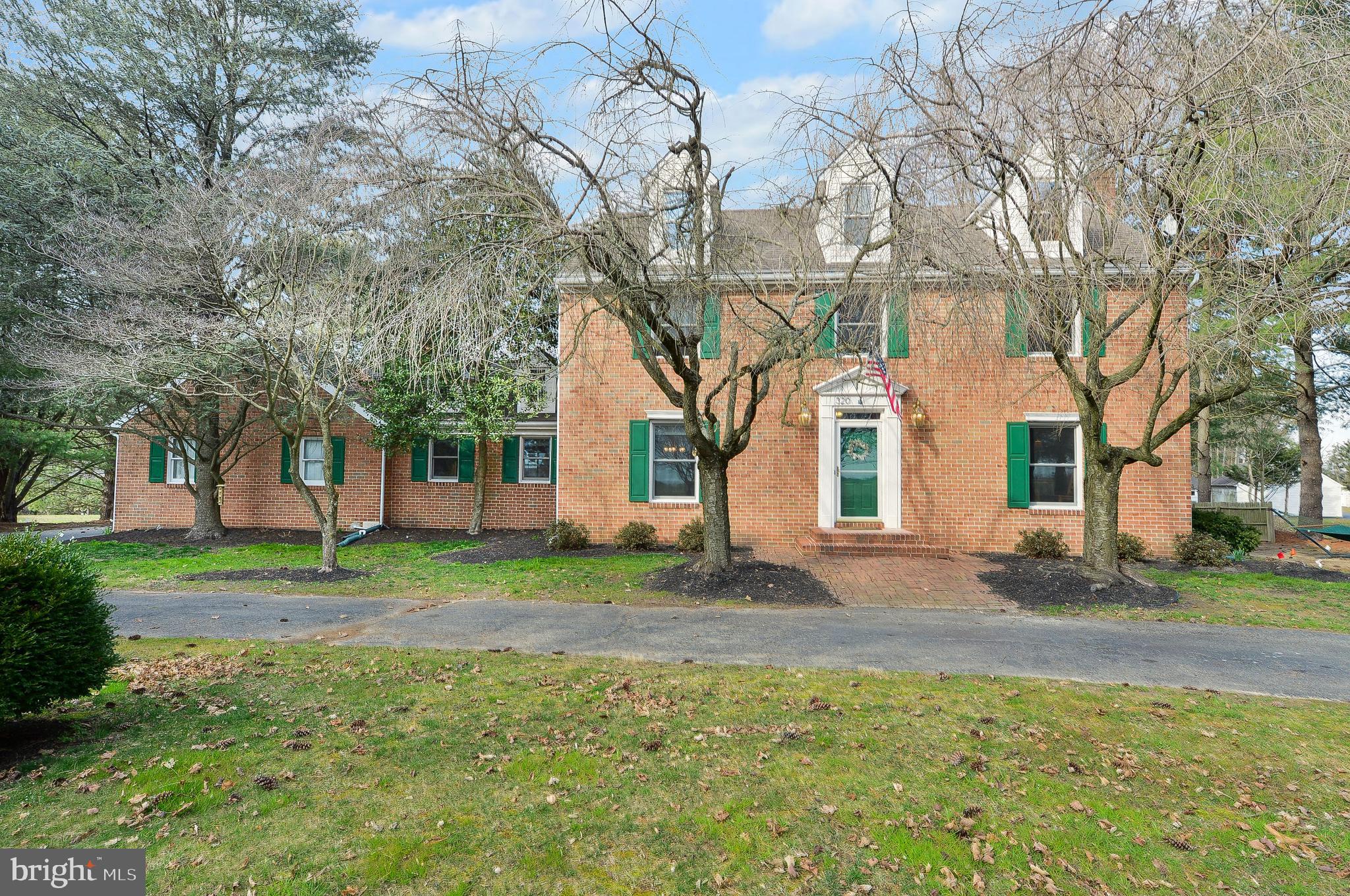 Your Dream House in the Country