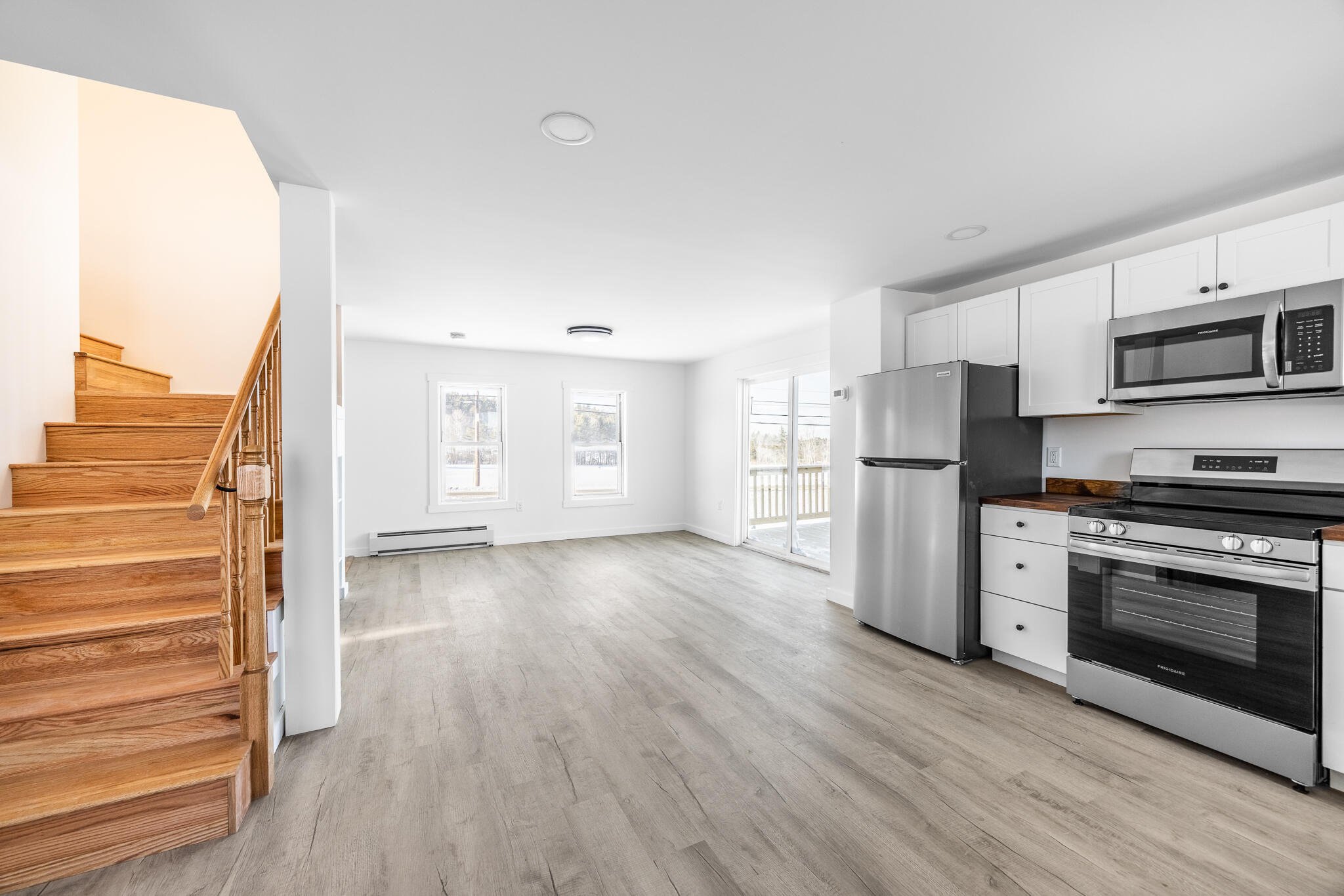 139 Billings Road Hermon, ME 04401 - Photo 1 of 31 Living