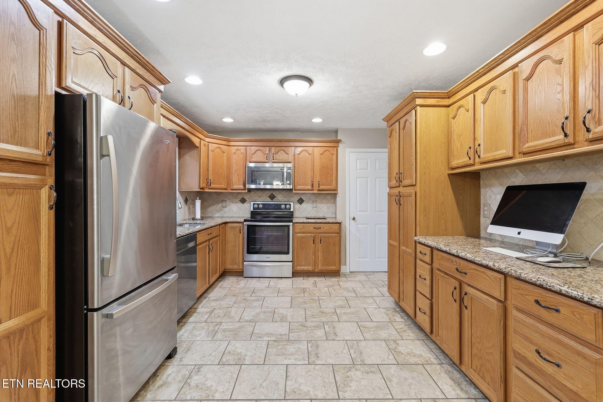 201 Windsong Road Clinton, TN 37716 - Photo 14 of 59 Gallery Image 14