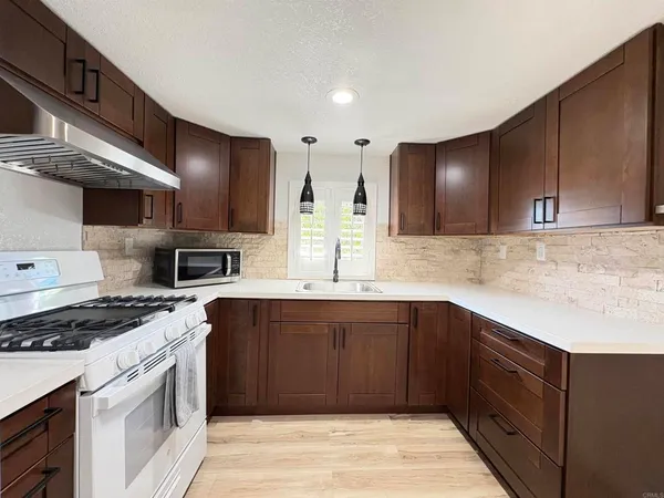 $128,500 | 1174 East Main Street, Unit 103, El Cajon, CA 92021