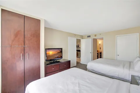 $109,000 | 2670 East Sunrise Boulevard, Unit 1117, Fort Lauderdale, FL 33304