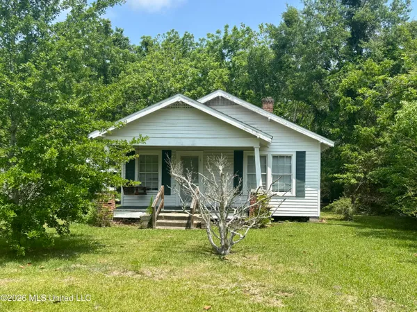 $127,000 | 5236 Menge Avenue, Pass Christian, MS 39571