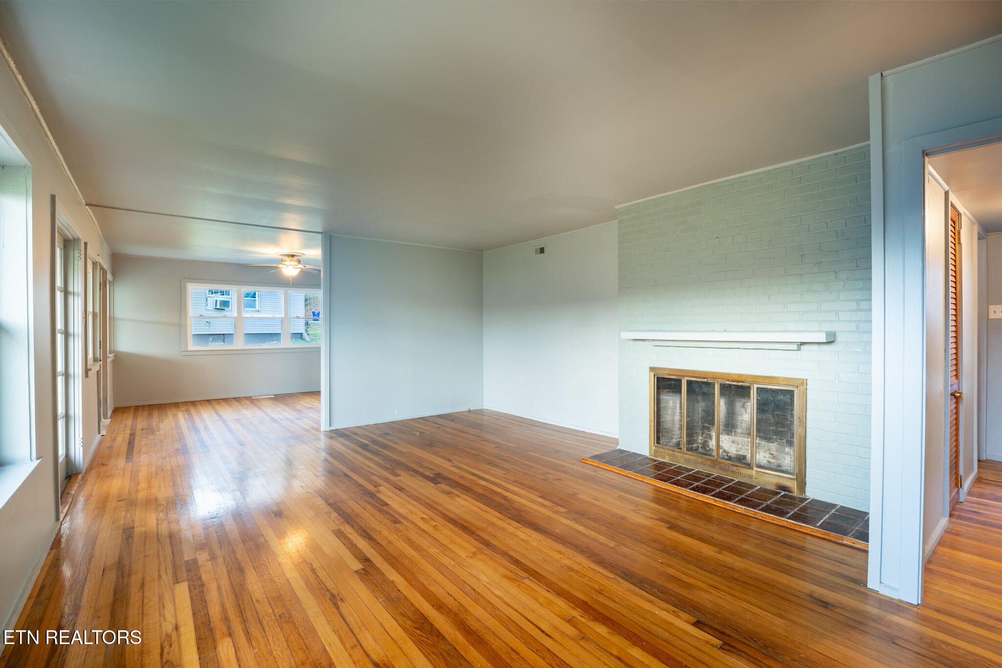 101 Taylor Road Oak Ridge, TN 37830 - Photo 13 of 29 101 Taylor Road -13