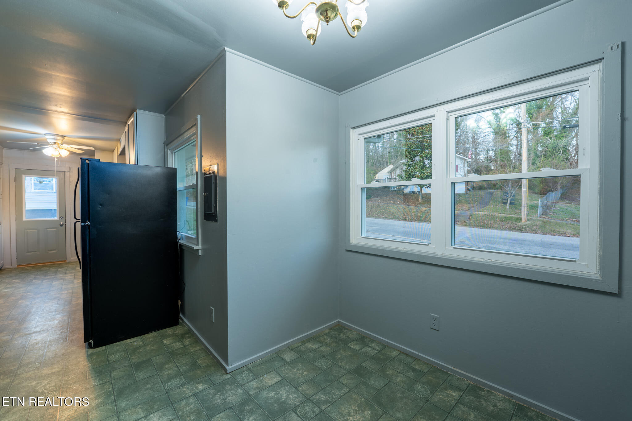 101 Taylor Road Oak Ridge, TN 37830 - Photo 20 of 29 101 Taylor Road -21