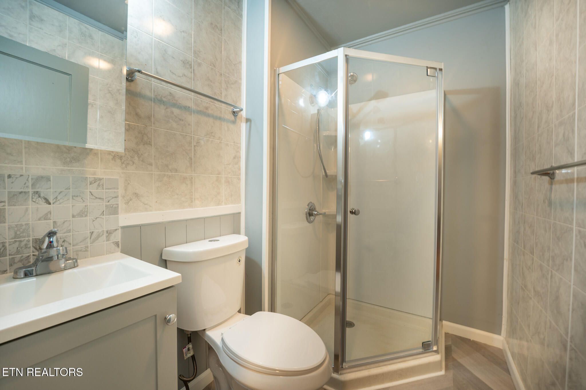 101 Taylor Road Oak Ridge, TN 37830 - Photo 7 of 29 101 Taylor Road -07