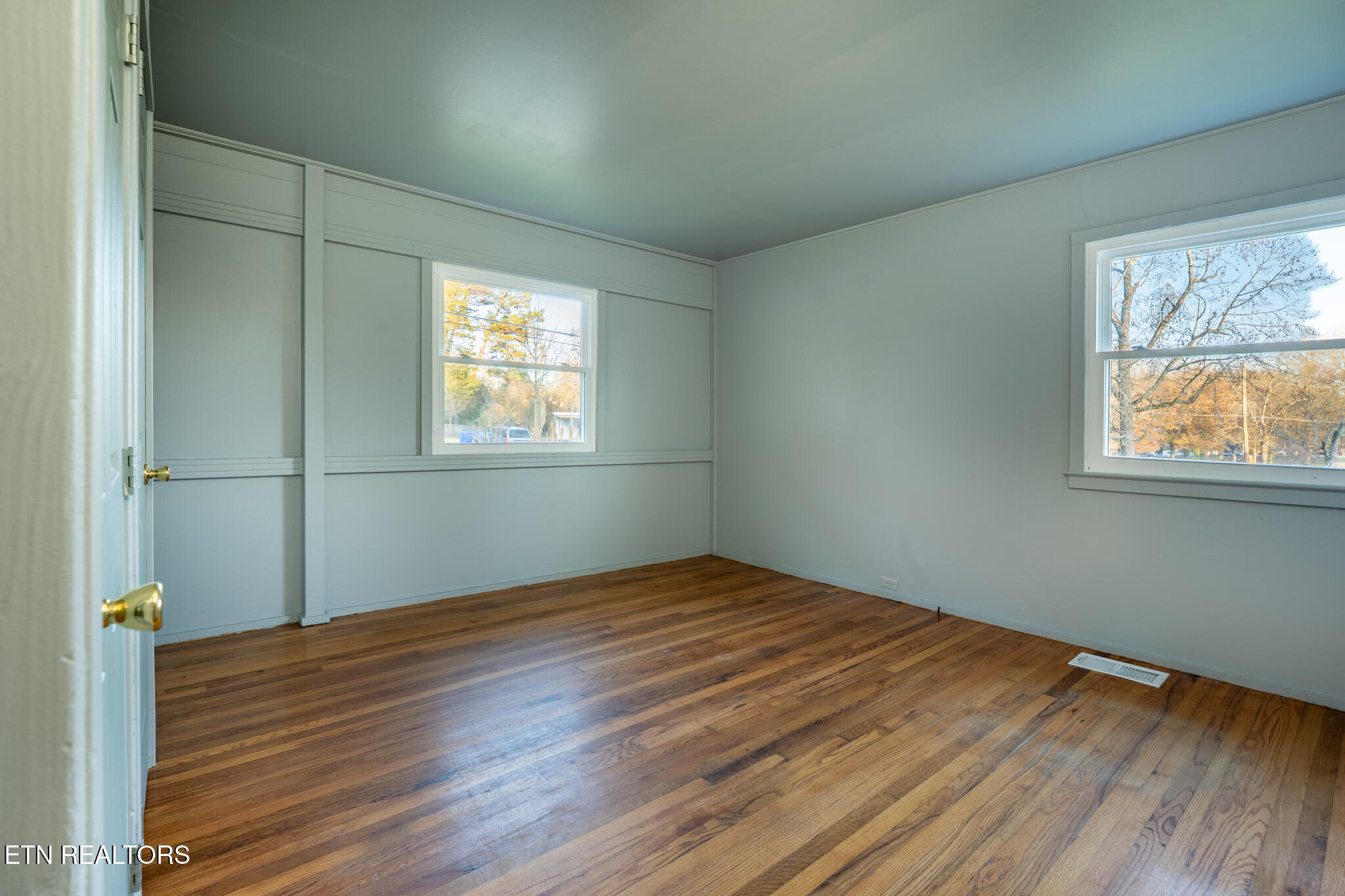 101 Taylor Road Oak Ridge, TN 37830 - Photo 8 of 29 101 Taylor Road -08