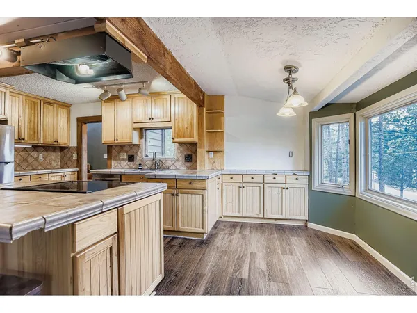 $650,000 | 30172 Hilltop Drive, Evergreen, CO 80439