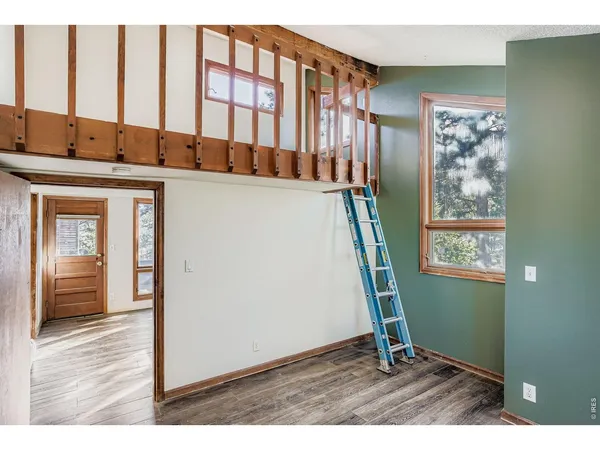 $650,000 | 30172 Hilltop Drive, Evergreen, CO 80439