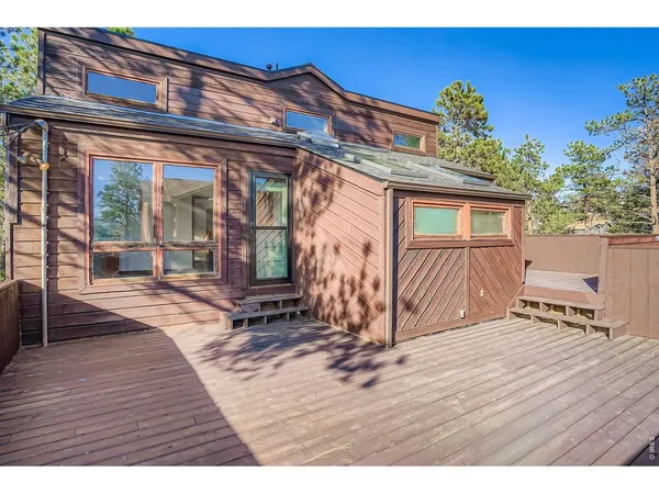 $650,000 | 30172 Hilltop Drive, Evergreen, CO 80439