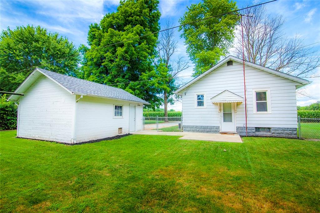2803 Market Street Pendleton, IN 46064 - Photo 16 of 18