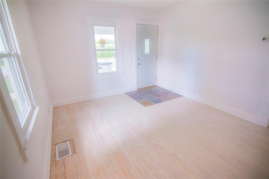 2803 Market Street Pendleton, IN 46064 - Photo 5 of 18