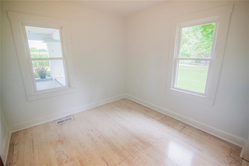2803 Market Street Pendleton, IN 46064 - Photo 7 of 18