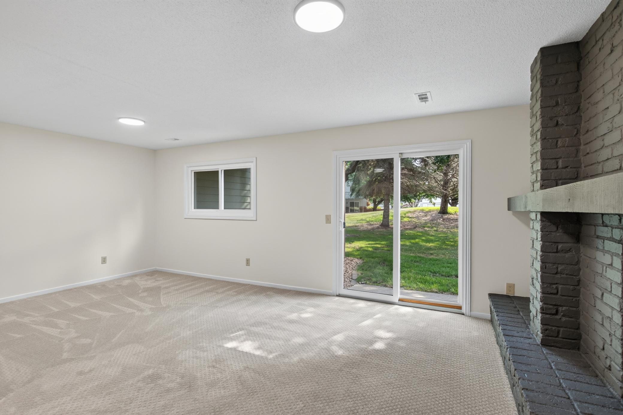 11219 Xavier Road Bloomington, MN 55437 - Photo 23 of 35 Gallery Image 23