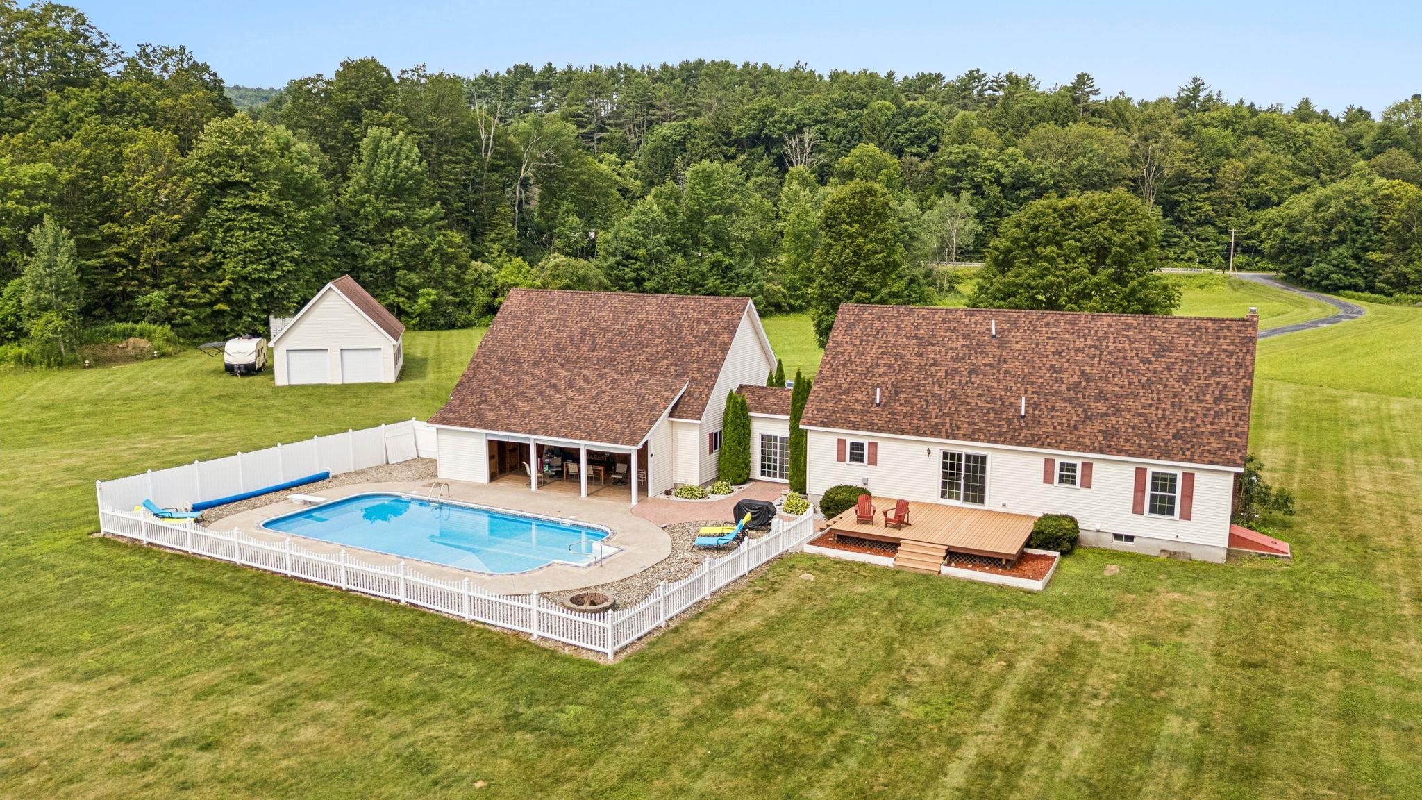 1407 Highway 5 Weathersfield, VT 05156 - Photo 2 of 39