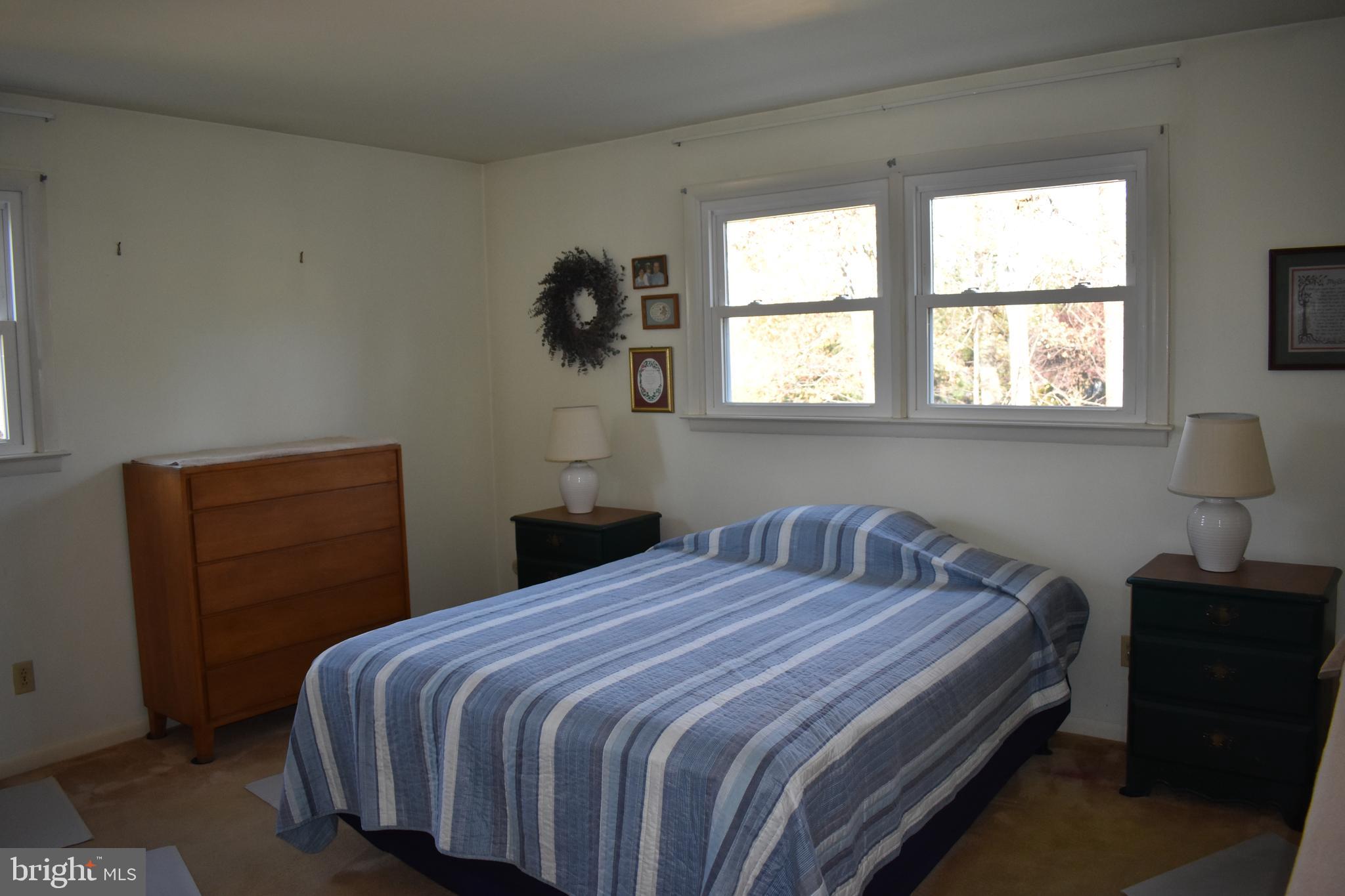 735 Plymouth Road York, PA 17402 - Photo 10 of 18 Gallery Image 10