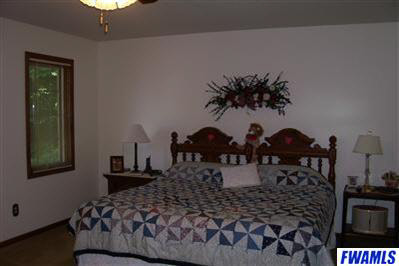 10619 Oak Trail Road Fort Wayne, IN 46845 - Photo 9 of 17 Gallery Image 9