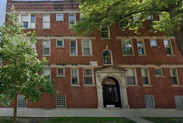 $1,895 | 2657 North St Louis Avenue, Unit 2, Chicago, IL 60647