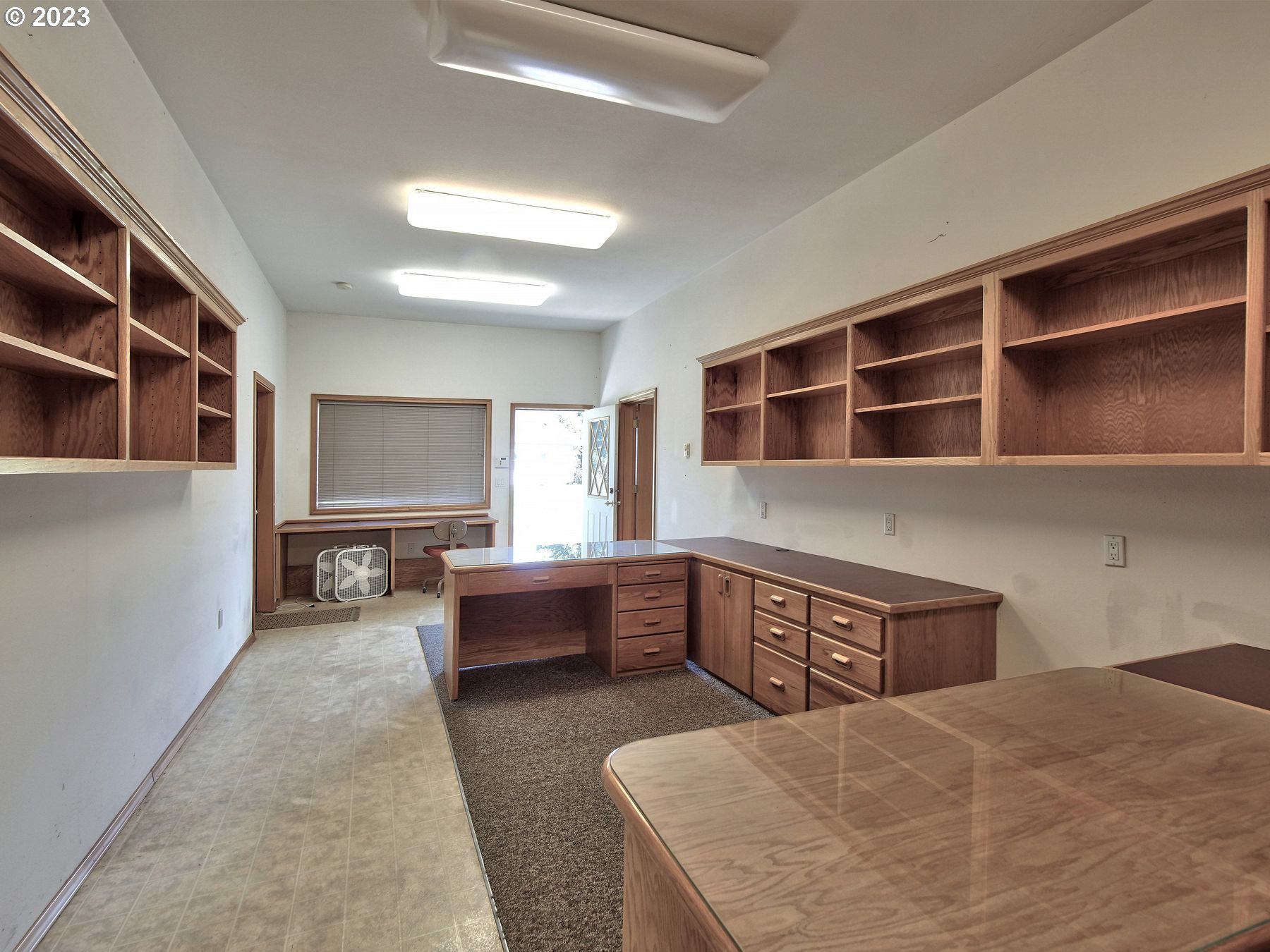 1101 Northeast 264th Street Ridgefield, WA 98642 - Photo 36 of 48 a living room with furniture
