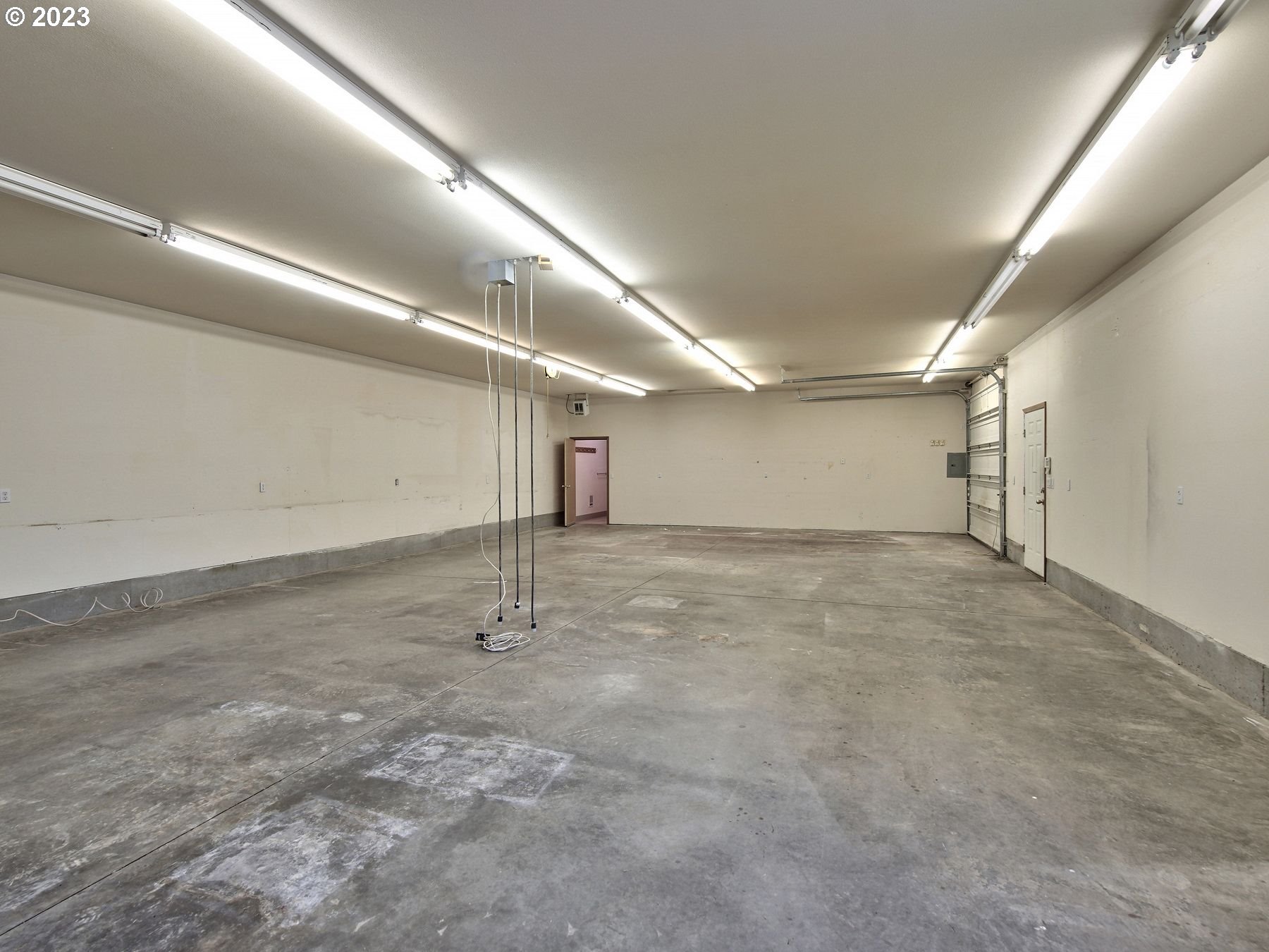 1101 Northeast 264th Street Ridgefield, WA 98642 - Photo 41 of 48 a view of a big room