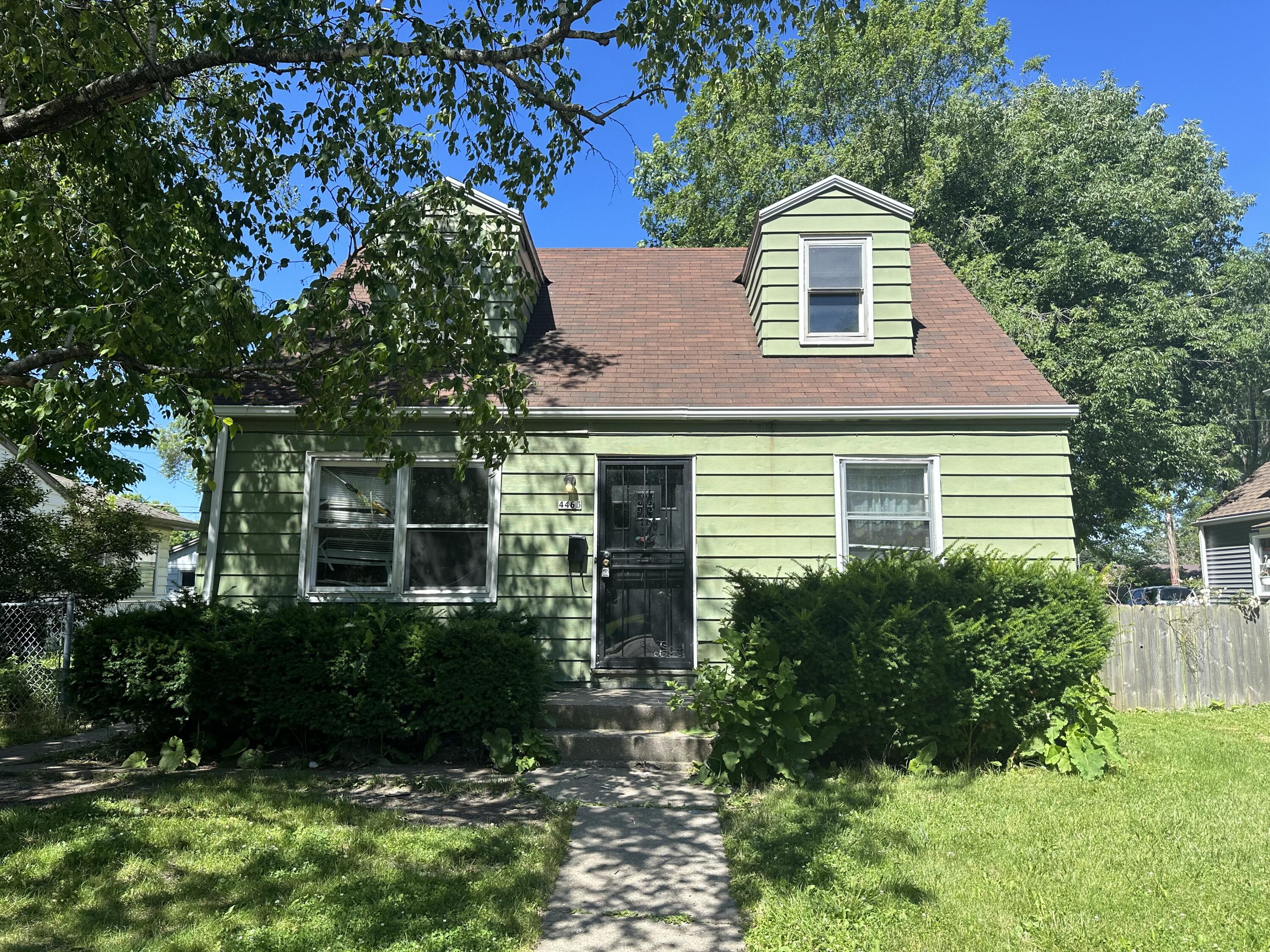 4463 North 51st Blvd