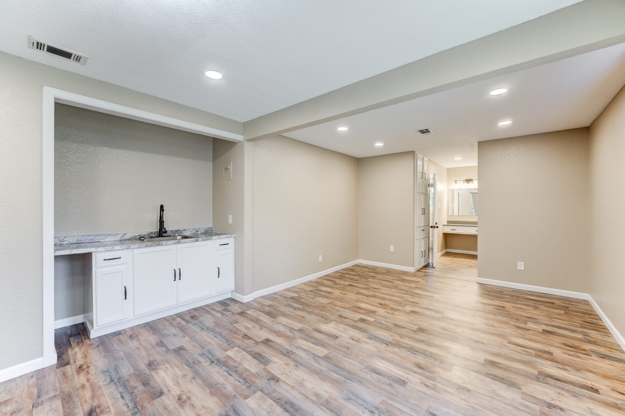 305 Yaupon Street Sweeny, TX 77480 - Photo 25 of 50 a view of kitchen and sink