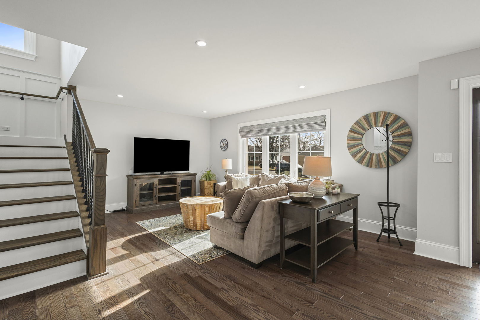 7046 Beckwith Road Morton Grove, IL 60053 - Photo 14 of 38