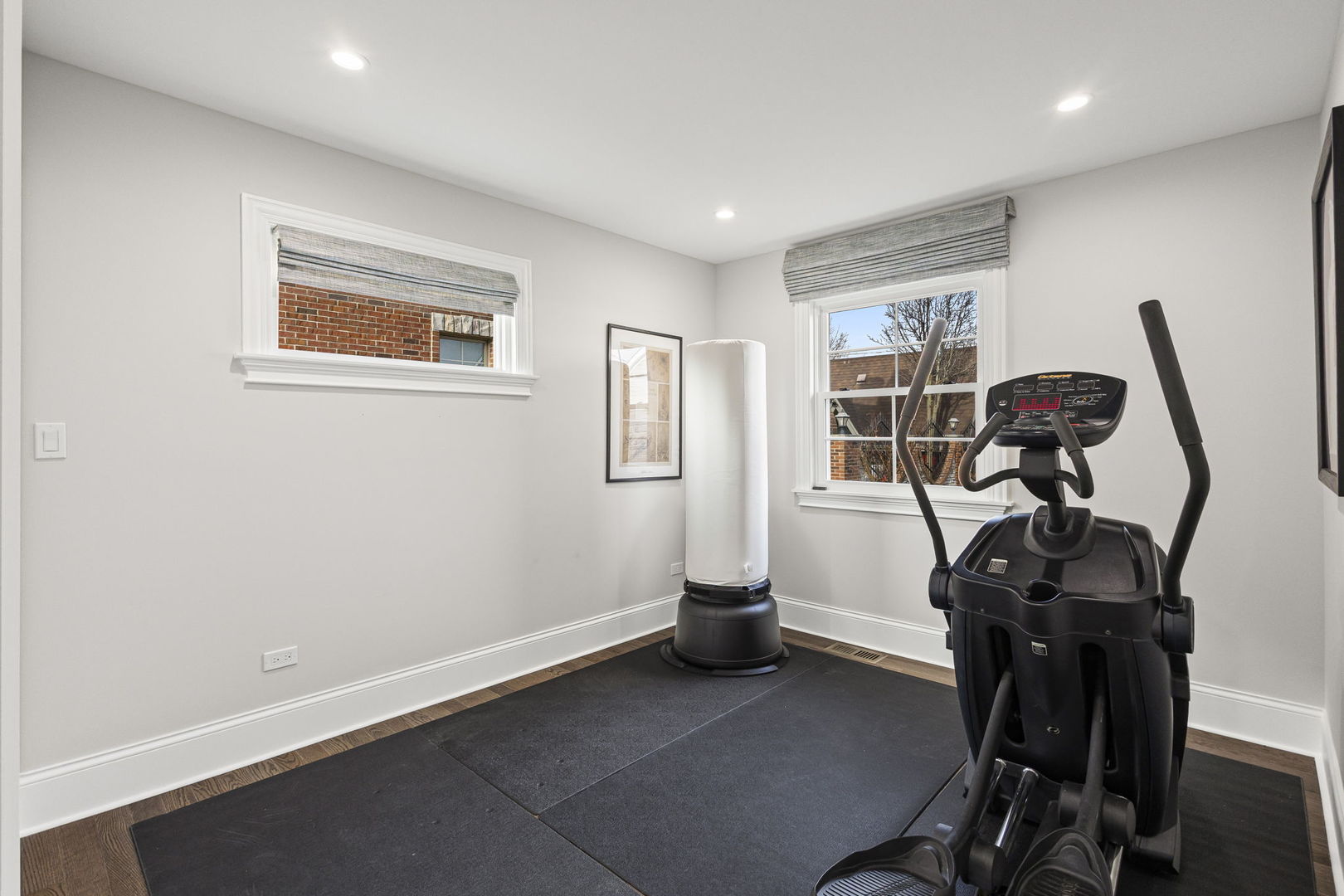 7046 Beckwith Road Morton Grove, IL 60053 - Photo 16 of 38