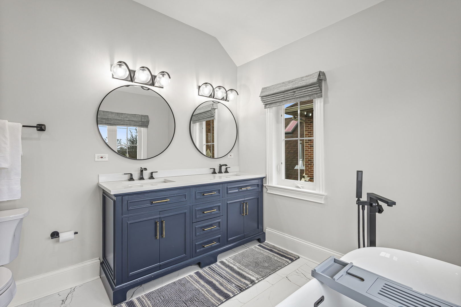 7046 Beckwith Road Morton Grove, IL 60053 - Photo 25 of 38