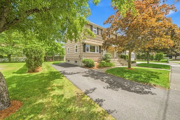 $659,000 | 18 Bradford Road, Unit 18, Winchester, MA 01890