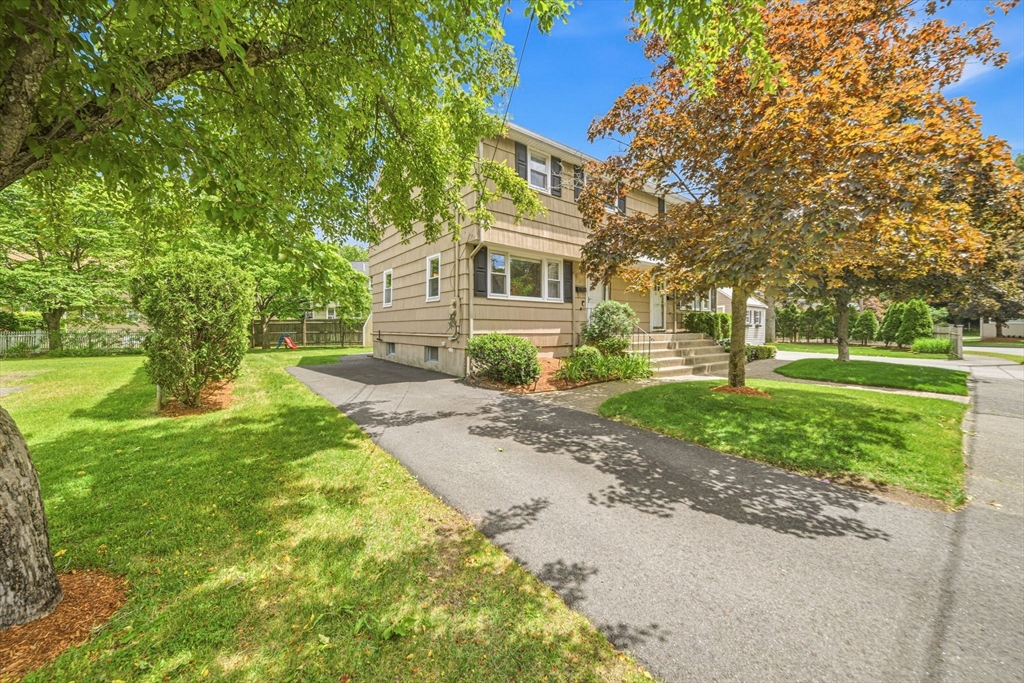 18 Bradford Road, Unit 18 Winchester, MA 01890 - Photo 1 of 28