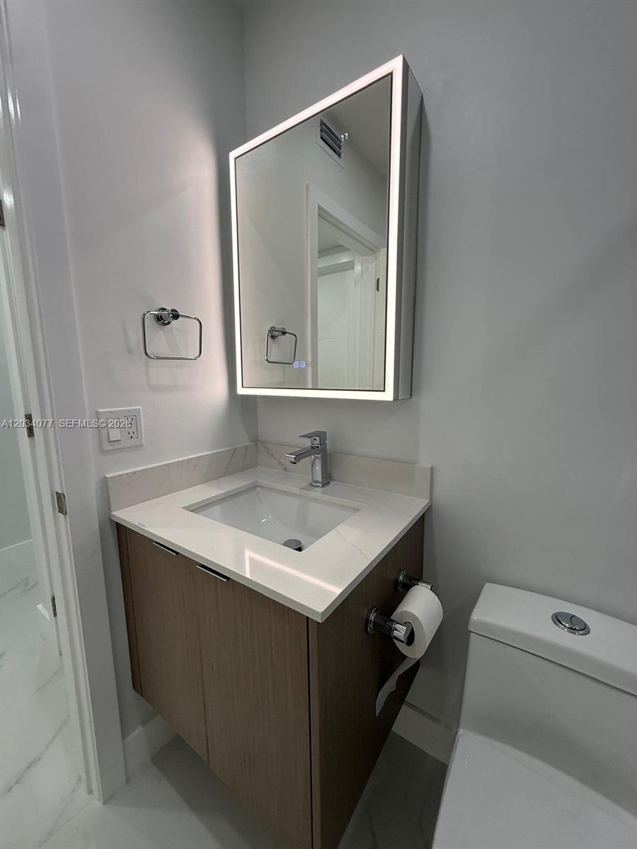 521 East 33rd Street Hialeah, FL 33013 - Photo 17 of 30
