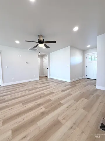 $296,900 | 250 Elm Street North, Vale, OR 97918