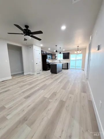 $296,900 | 250 Elm Street North, Vale, OR 97918