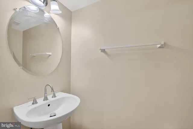 $350,000 | 4721 Rollingdale Way, Capitol Heights, MD 20743