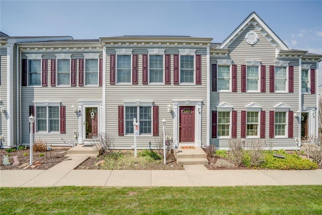 78 Castle View Drive McKees Rocks, PA 15136 - Photo 1 of 18