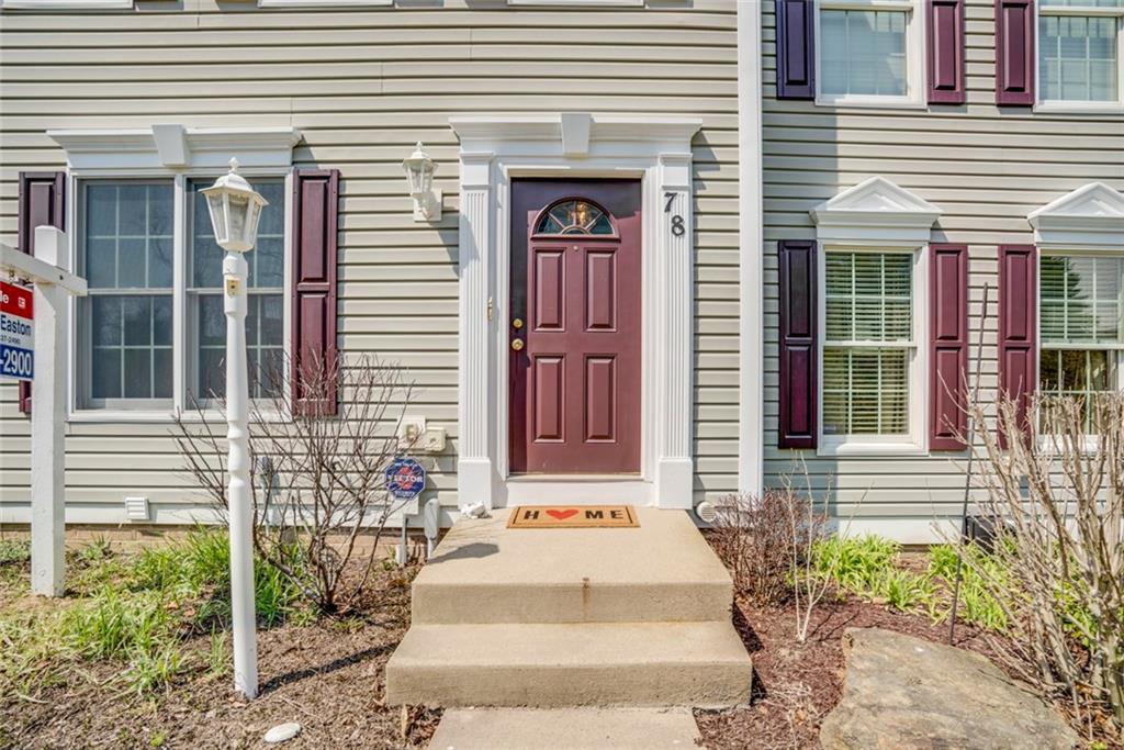 78 Castle View Drive McKees Rocks, PA 15136 - Photo 2 of 18