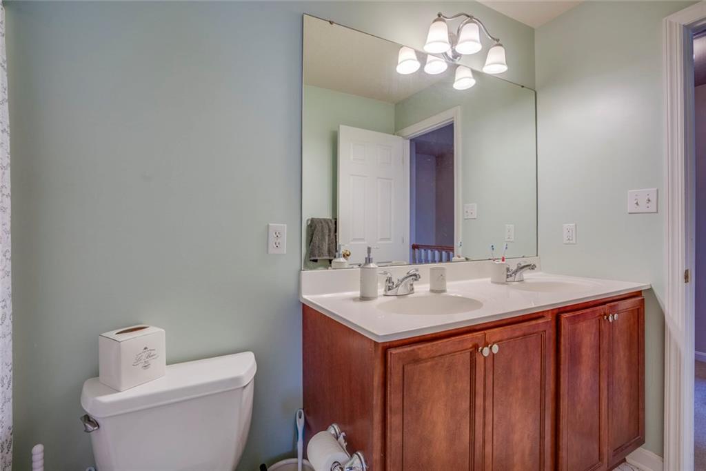 78 Castle View Drive McKees Rocks, PA 15136 - Photo 13 of 18